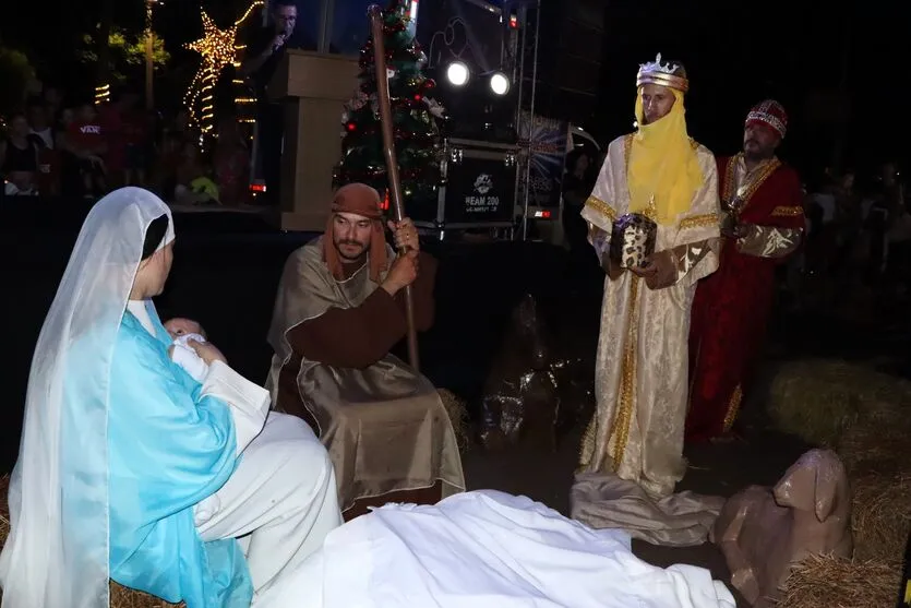  Natal de Luz e Esperança ilumina Ivaiporã na Semana Natalina Cultural 