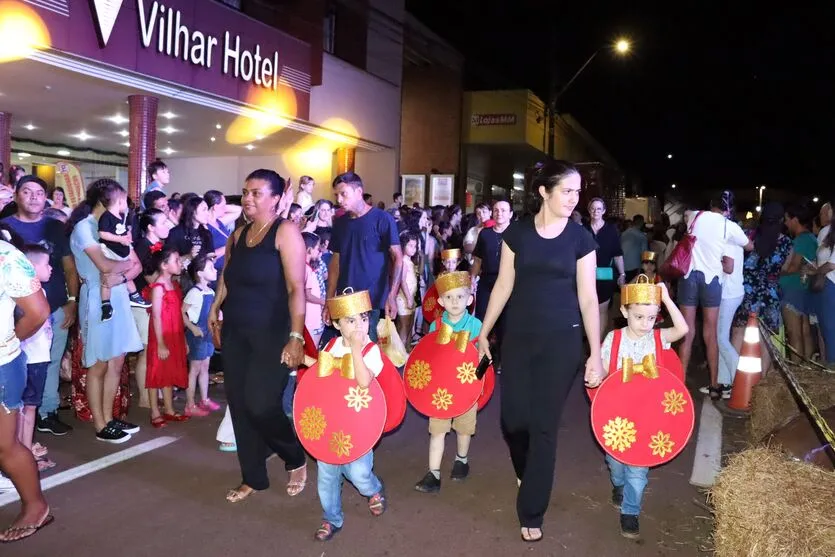  Natal de Luz e Esperança ilumina Ivaiporã na Semana Natalina Cultural 