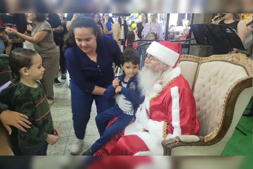  O Papai Noel chegou ao Shopping Centronorte nesta quinta 