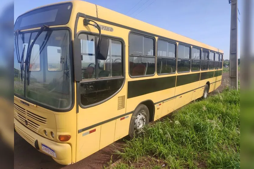  Ônibus que será adaptado para receber o antiquário 