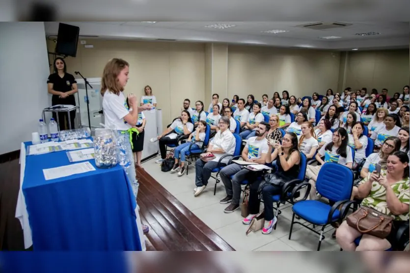  Outros 75 apucaranenses já haviam concluído a formação em Libras no primeiro semestre deste ano 