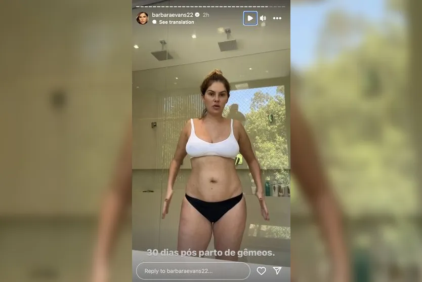 Bárbara Evans mostra barriga um mês após dar à luz gêmeos