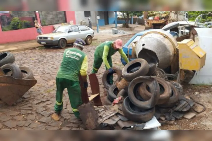 Dengue: em 14 dias, Ivaiporã lotou 283 caminhões de entulho