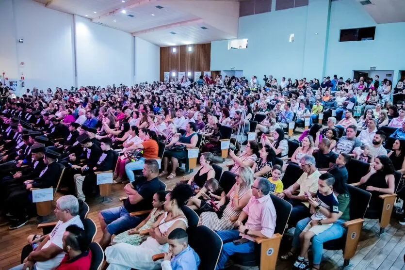 Prefeitura de Apucarana forma 430 profissionais em cursos gratuitos