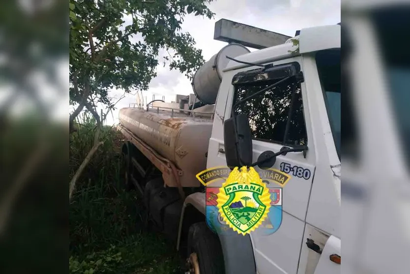  Após a remoção do caminhão foi liberado para seguir viagem. 