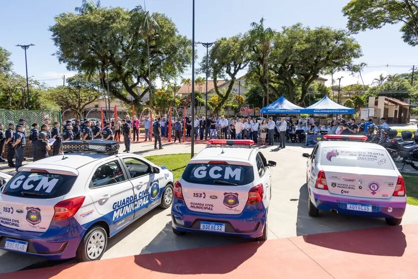 Apucarana convoca 25 novos guardas municipais e entrega seis viaturas