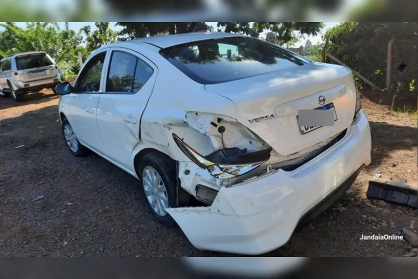 Caminhão parado na rodovia provoca acidente em Jandaia do Sul