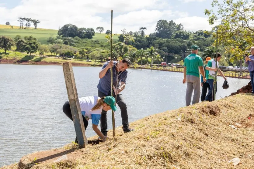  Equipes da prefeitura participaram do ato 