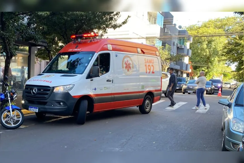  O motociclista sofreu uma fratura no braço direito. 