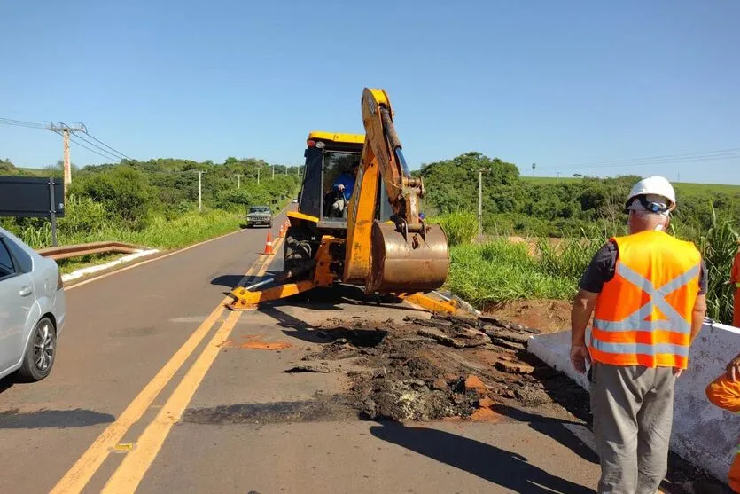  PR-490 - Ponte em rodovia entre Iporã e Altônia passa por reforma e melhorias 