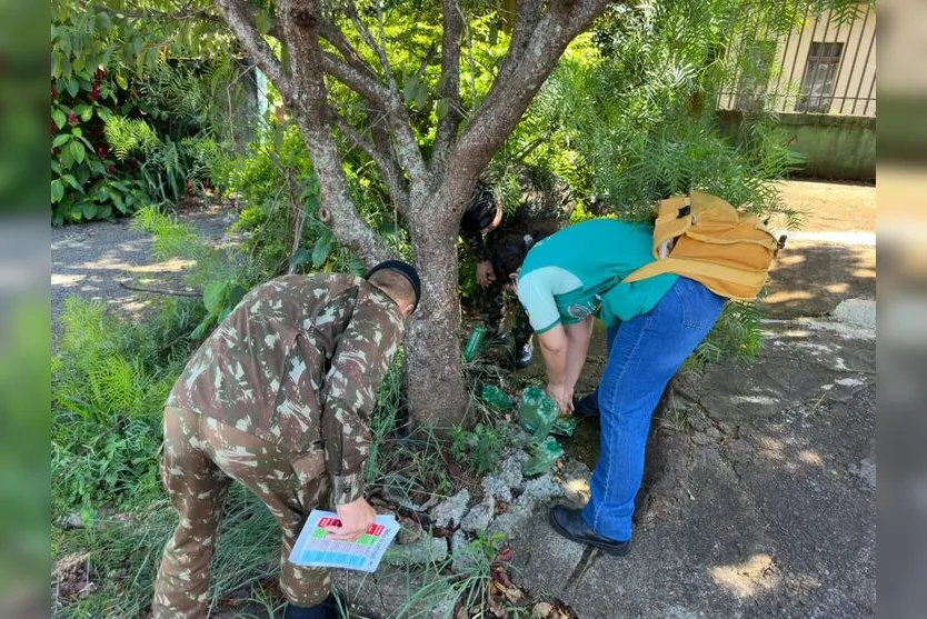  Soldados se unem aos 64 agentes de endemias para contribuir no combate à dengue 