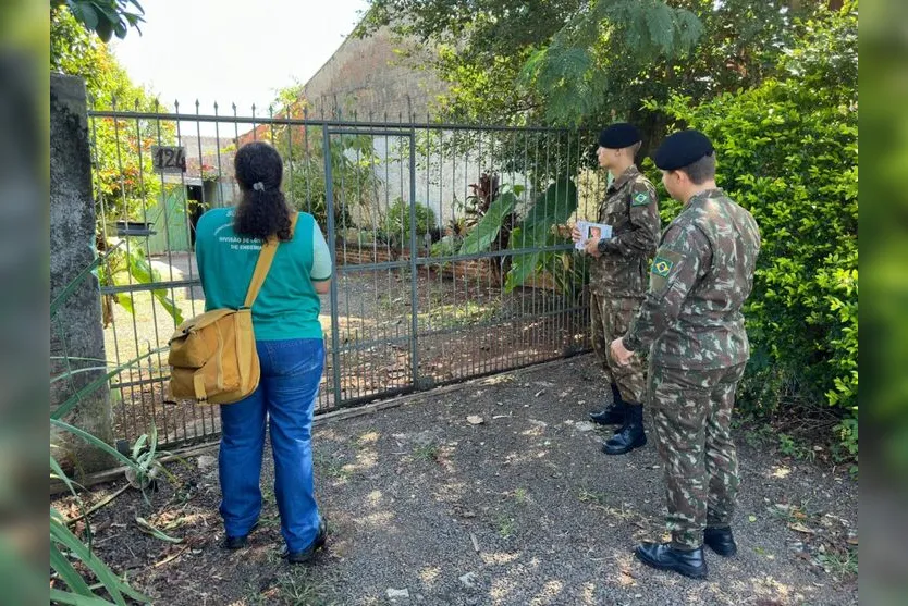  Soldados se unem aos 64 agentes de endemias para contribuir no combate à dengue 