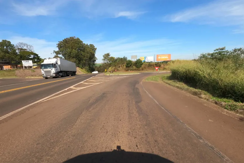  A pista central será bloqueada na rotatória 