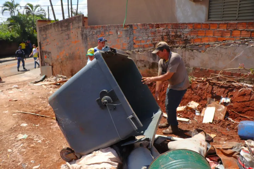 Arapongas organiza mutirão de combate à dengue em locais estratégicos