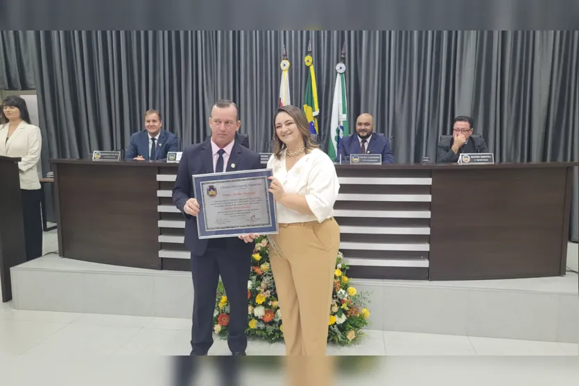 Câmara de Apucarana homenageia mulheres com prêmio de destaque; veja