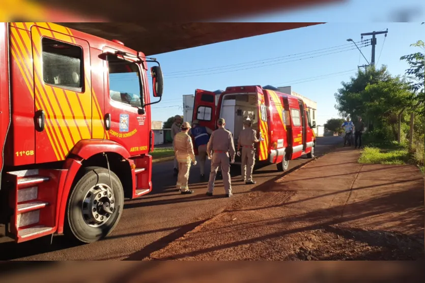  O acidente aconteceu no  "Viaduto da Vila Regina", em Apucarana. 