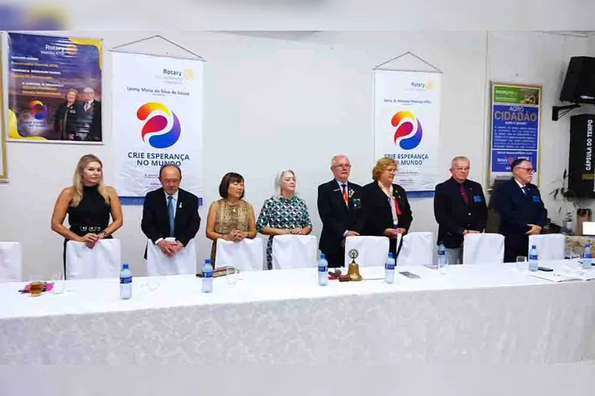  Rotary Club Ivaiporã Integração empossa cinco novos membros 