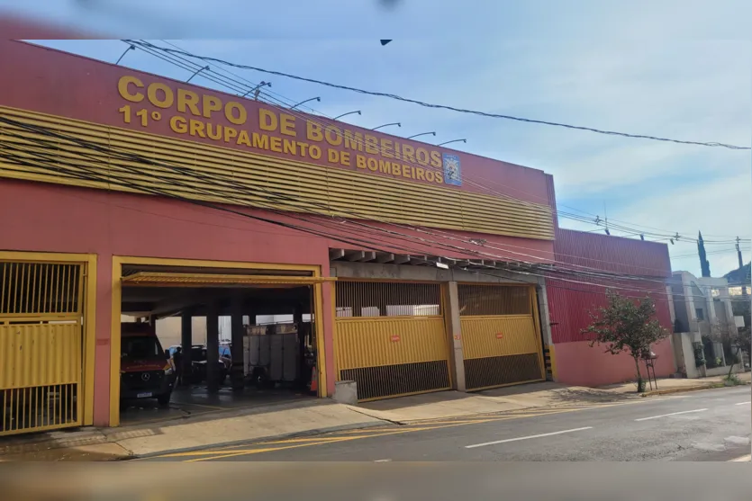  Sede principal do 11º Grupamento do Corpo de Bombeiros, situado na Rua Ponta Grossa 