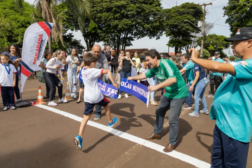 Circuito de Corridas de Rua das escolas municipais movimenta o Pirapó