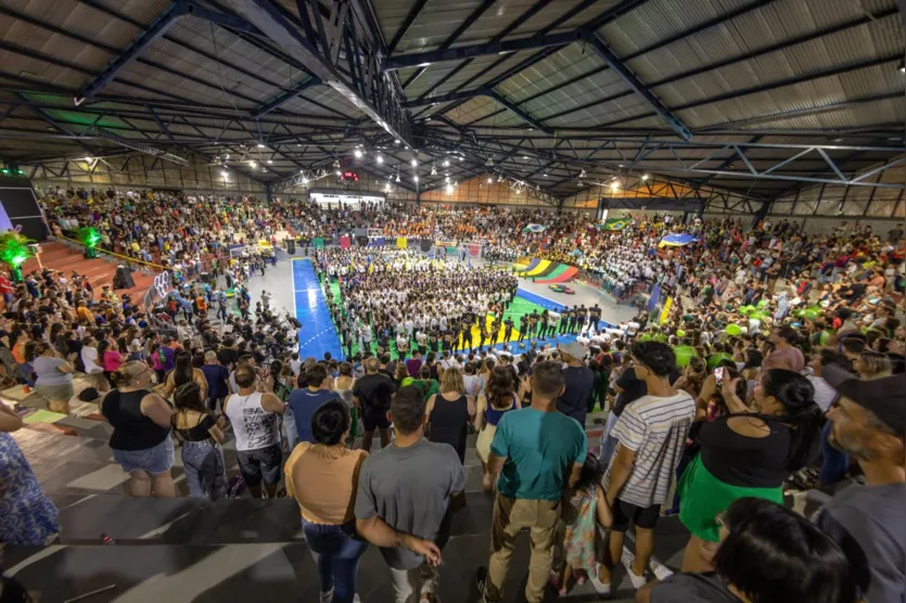  Evento aconteceu na noite desta sexta-feira (5) 