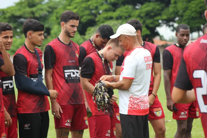  Partida foi realizada nesta terça-feira (9) 