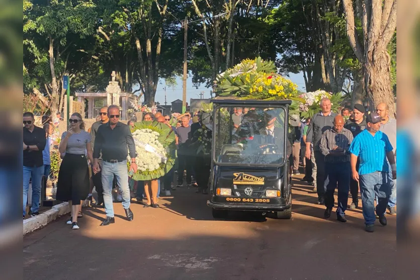 Com cortejo dos Bombeiros, Ivaiporã se despede de vice-prefeito