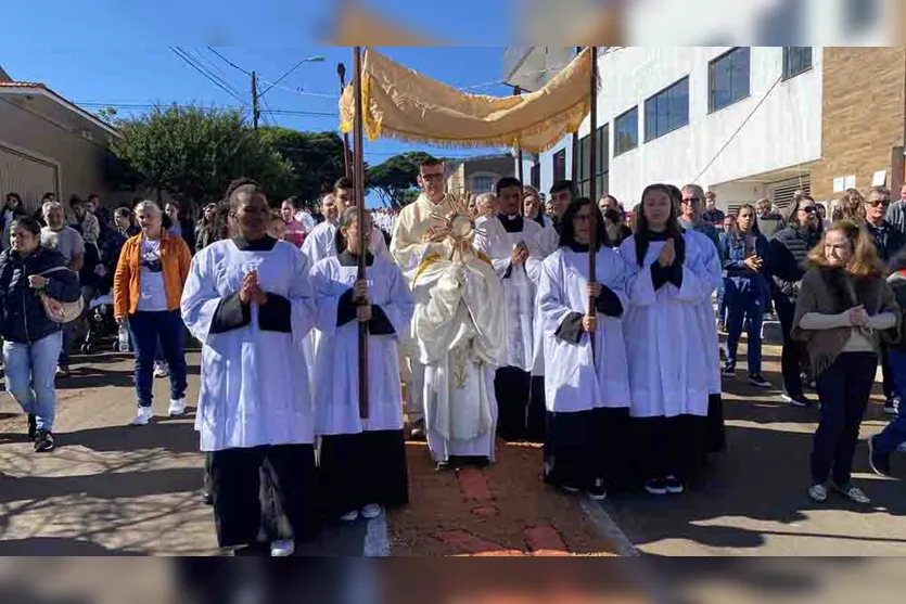  Ivaiporã celebra Corpus Christi 