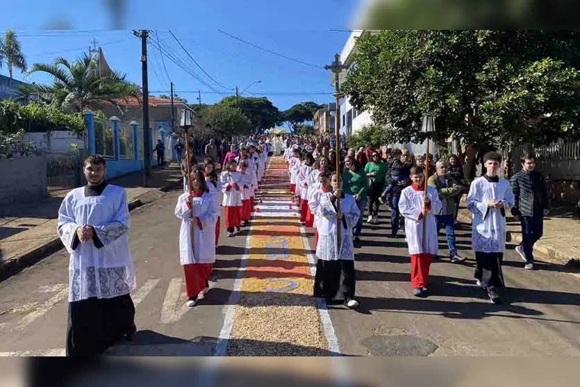  Ivaiporã celebra Corpus Christi 
