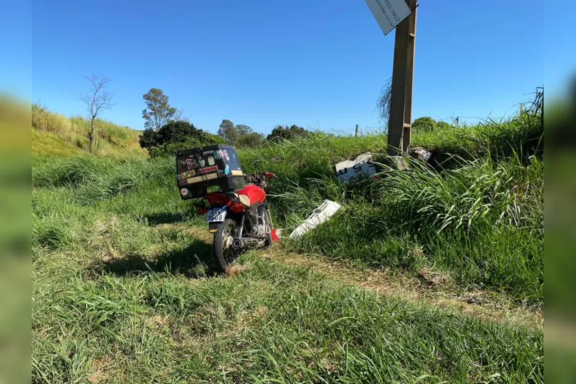 Motociclista sofre queda próximo ao 'Bonezão' e mobiliza bombeiros