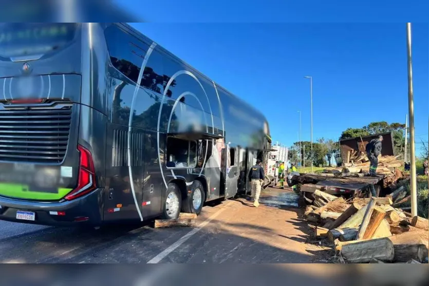  Motorista do ônibus não sofreu ferimentos 