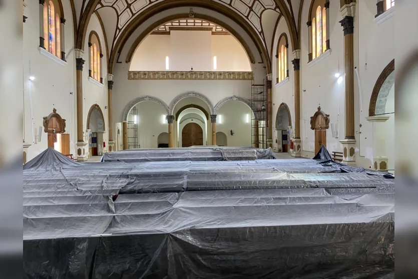  Obras mudam locais de missas de segunda a sexta-feira na Catedral 