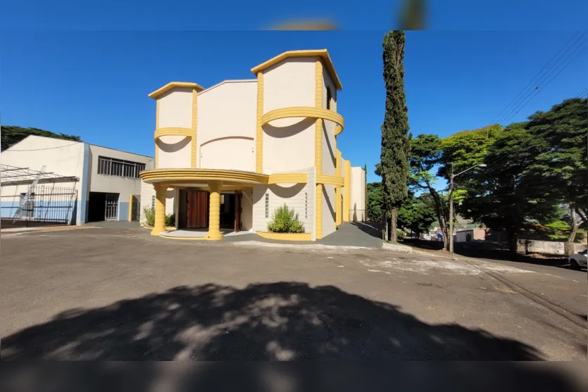  Paróquia São Francisco Xavier, localizada no Núcleo Habitacional Afonso Alves de Camargo. 