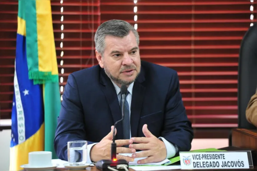 Delegado Jacovós desiste da candidatura a prefeito de Maringá