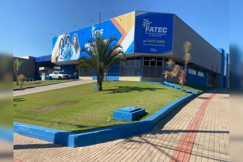  Fatec é uma instituição particular de Ivaiporã 