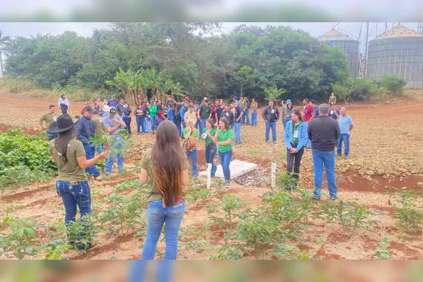  Lidianópolis sedia o I Encontro das Casas Familiares Rurais da região 