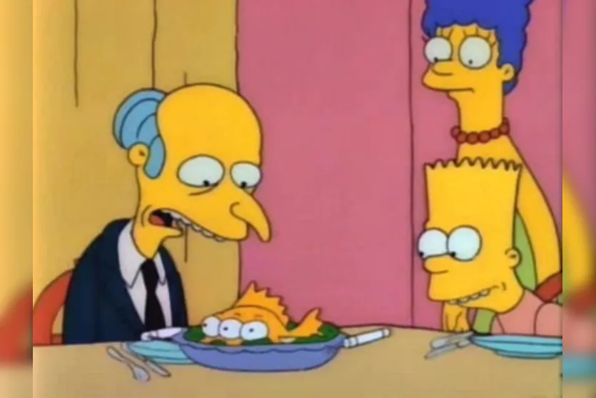  Marge Simpson prepara um jantar para o chefe do marido, o Sr. Burns 