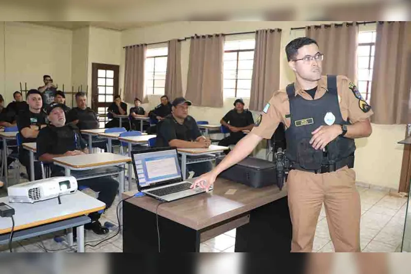  Prefeitura de Ivaiporã e PM investem na qualificação dos vigilantes 