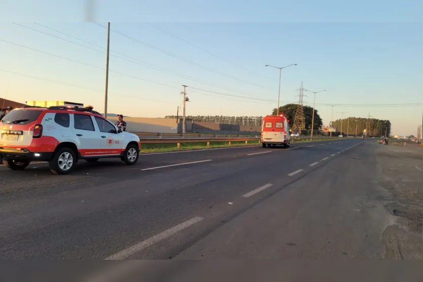 Motociclista fica em estado grave após bater em guard rail na BR-369