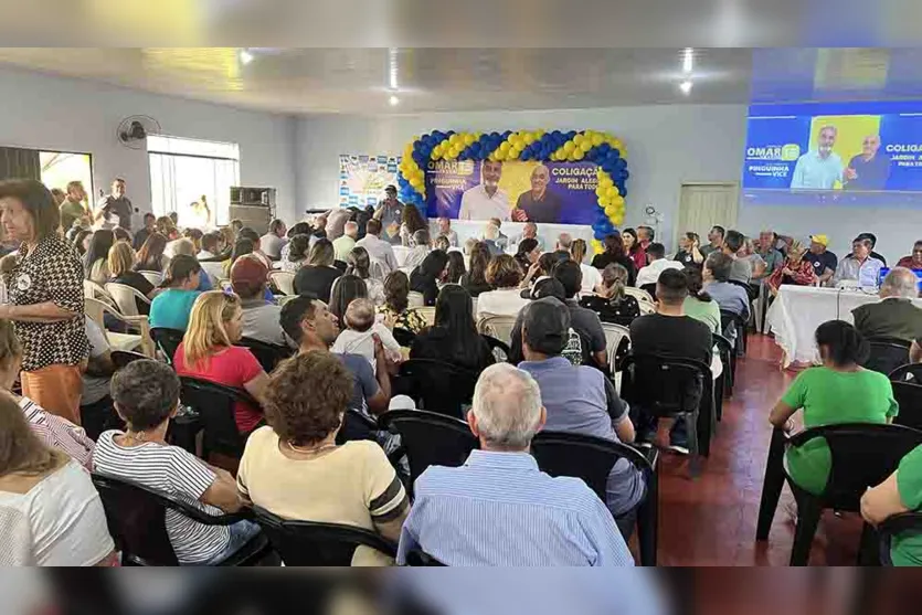  A convenção aconteceu no salão do Sindicato dos Trabalhadores Rurais, localizado na Avenida Getulina 