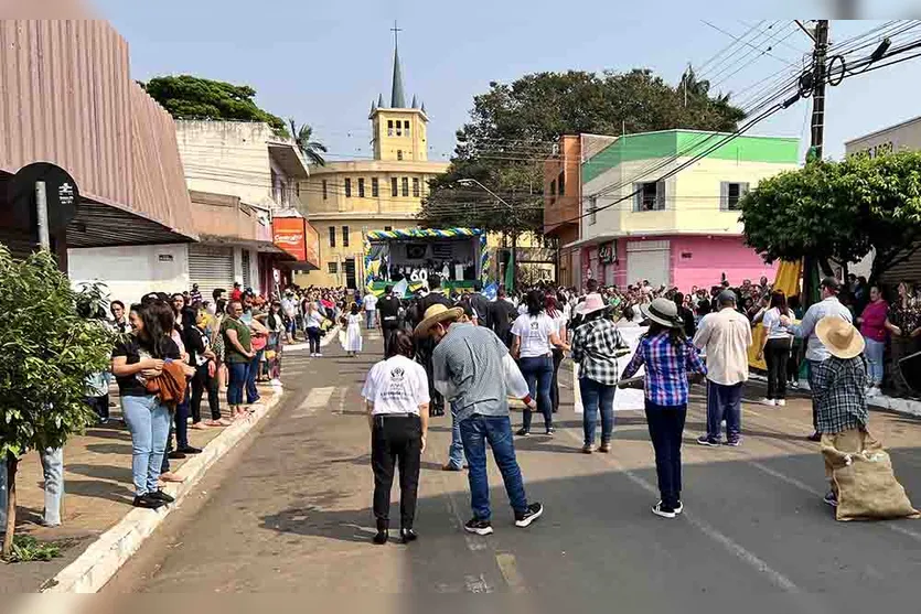  Desfile de 7 de setembro em Jardim Alegre 