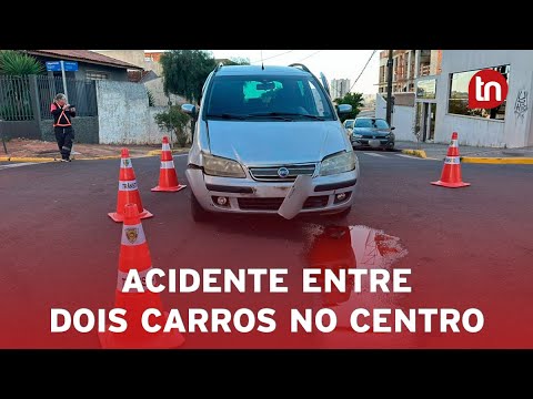 Mulher fica ferida em acidente envolvendo dois carros em Apucarana