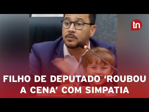 Filho de deputado 'rouba a cena' com momento de fofura em Apucarana