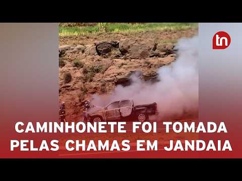 Incêndio em caminhonete na BR-376 mobiliza equipes de socorro