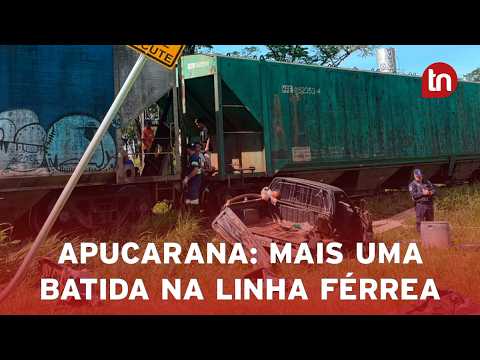 Carro é atingido por trem na entrada do "Fariz Gebrim" em Apucarana