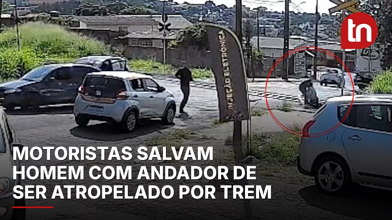 Motoristas salvam homem com andador de ser atropelado por trem em Apucarana
