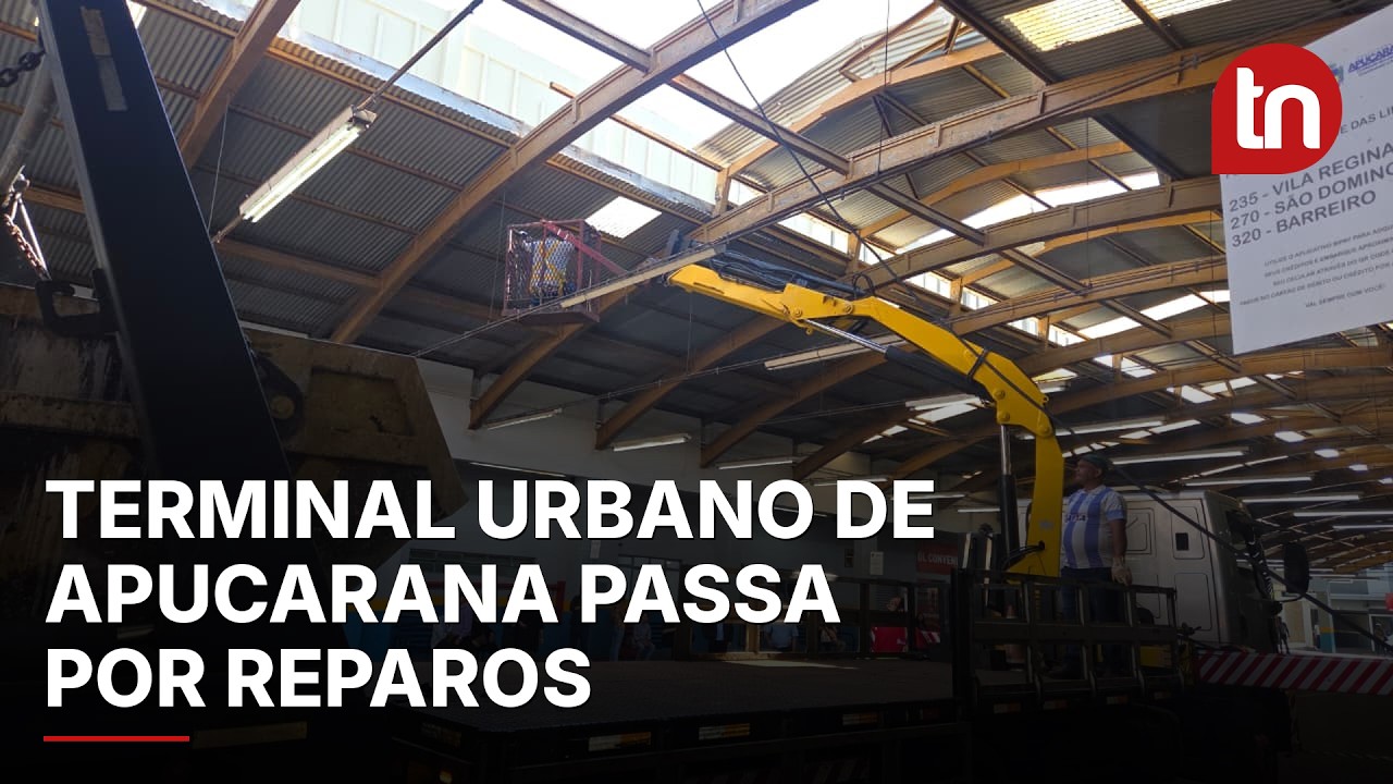 Estrutura do telhado do Terminal Urbano de Apucarana passa por reparos após temporal