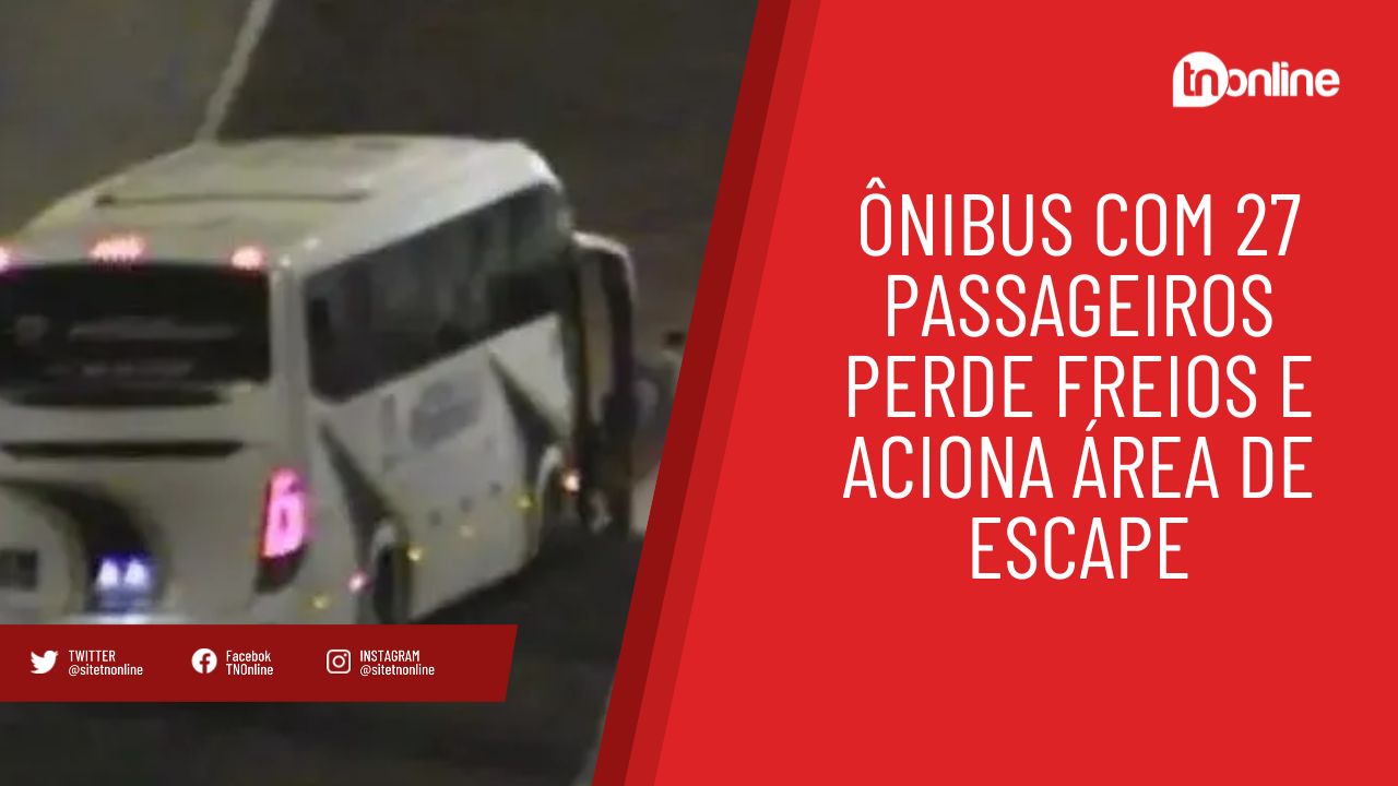 Ônibus com 27 passageiros perde freios e aciona área de escape