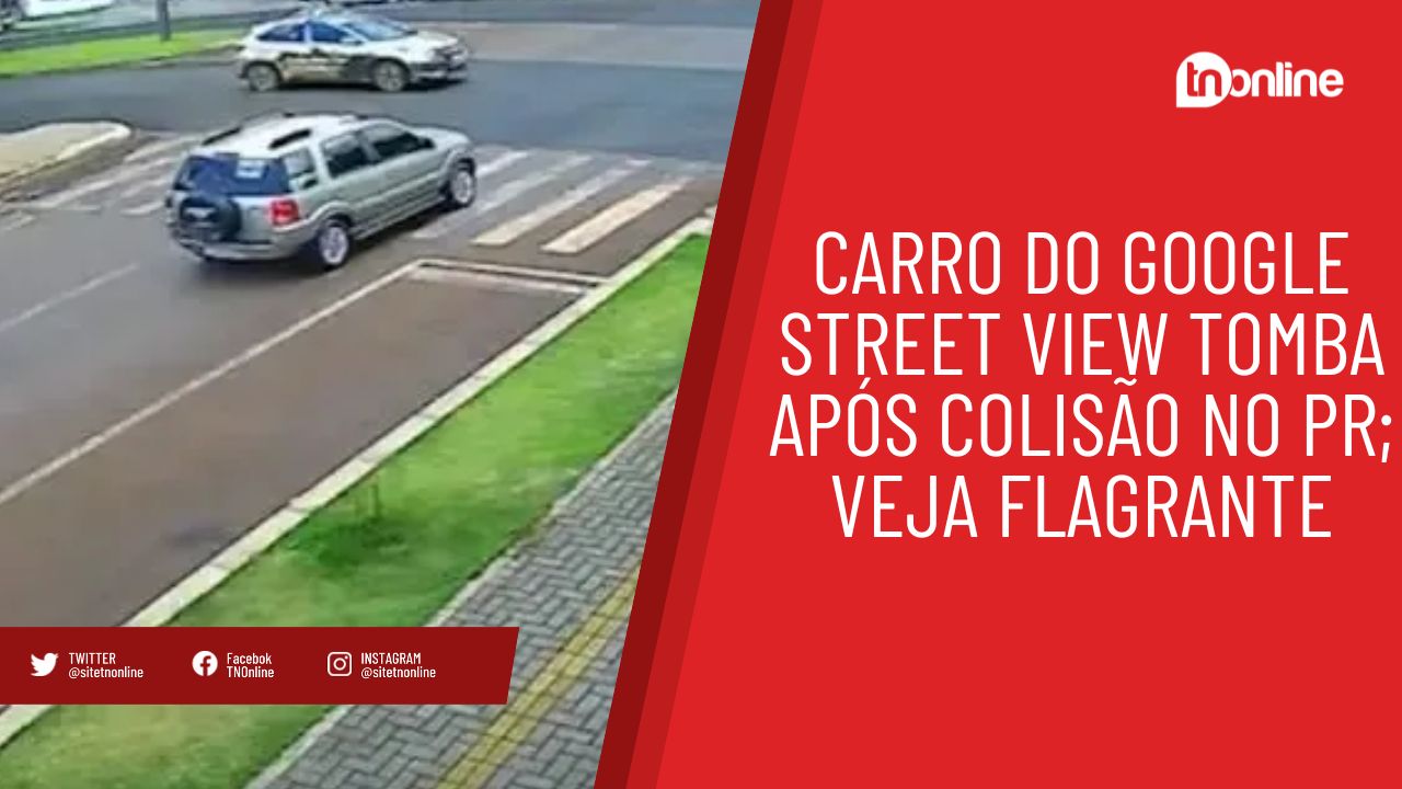 Carro do Google Street View tomba após colisão no PR