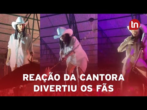 Fã presenteia Ana Castela com pé de mandioca durante show no PR