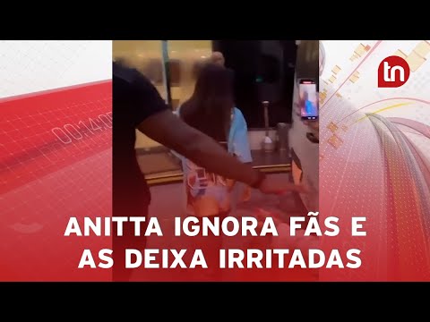 Anitta ignora fãs em Florianópolis (SC) e é detonada: “Ingrata”